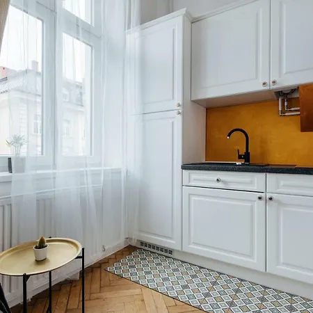 Beautiful Brand New Sutio With Entresol, 2 Min Main Square Krakau