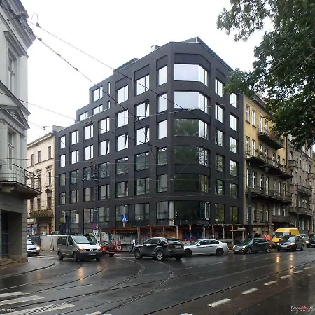Διαμέρισμα Beautiful Brand New Sutio With Entresol, 2 Min Main Square *
